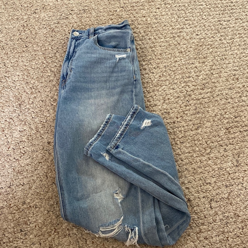 American Eagle ripped mom jeans